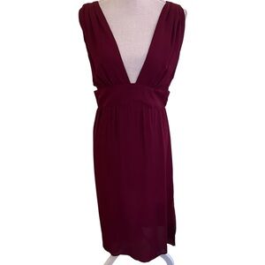 MYNE by Ashley Ann Burgundy Silk V-Neck Sleeveless Cocktail Dress 6